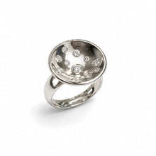 Load image into Gallery viewer, Lab Diamond 0.60 carat 9kt White Gold Ring

